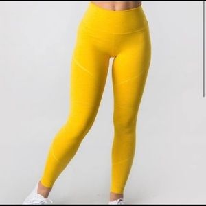 Alphalete r6 revival leggings